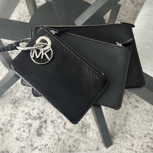 michael Kors - never used - wristlet clutch